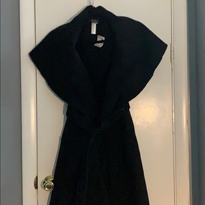 Sleeveless long vest